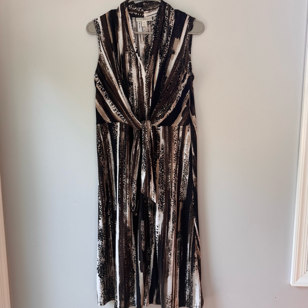 Dana Buchman Abstract Geometric Pattern Striped Dress Midi Dress with Tie Front